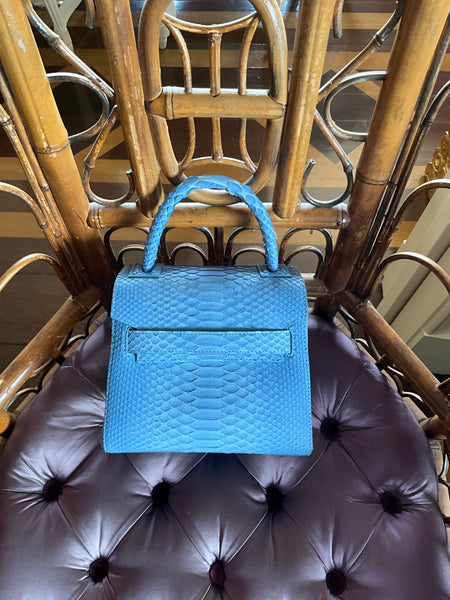 Mini in Python Light Blue