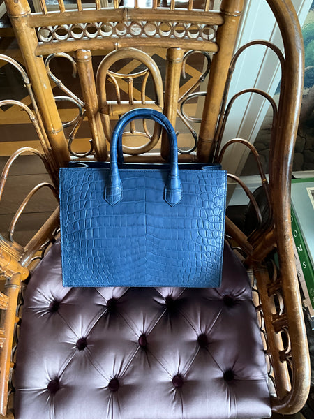 Medium Tote